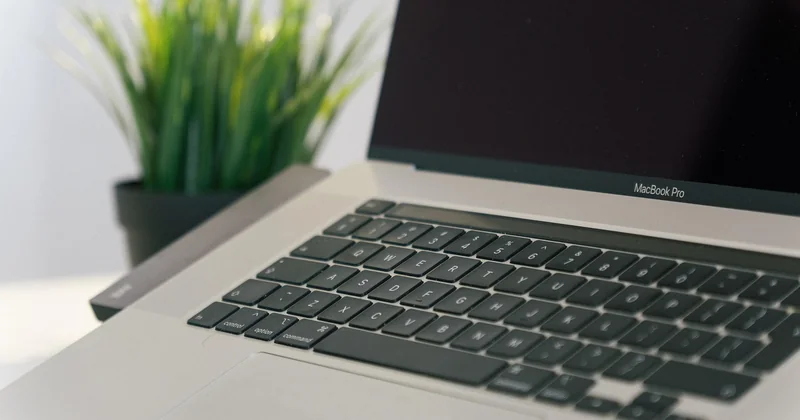 Télétravail : le bureau n'existe plus, il faut le réinventer